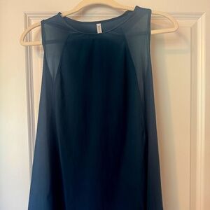 Athleta Ultimate hybrid tank(dark teal)